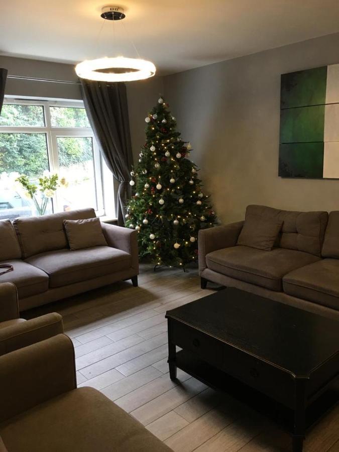 The Town House Kinsale, Hosted By Exquisite Holiday Homes, Sleeps 16 Extérieur photo