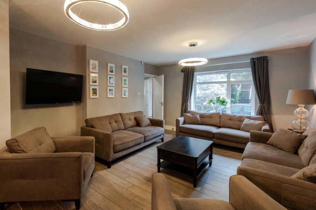 The Town House Kinsale, Hosted By Exquisite Holiday Homes, Sleeps 16 Extérieur photo
